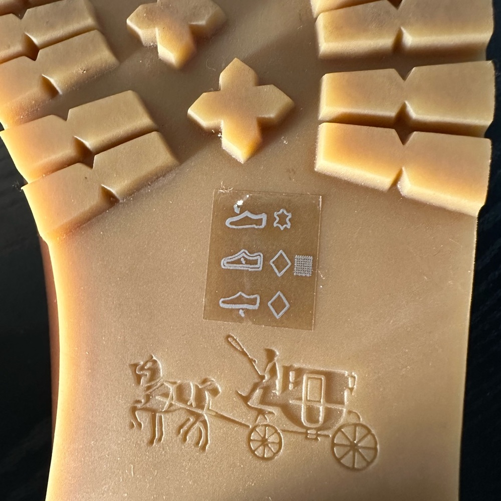 Coach loafers Size 5.5 - Picture 3 of 16